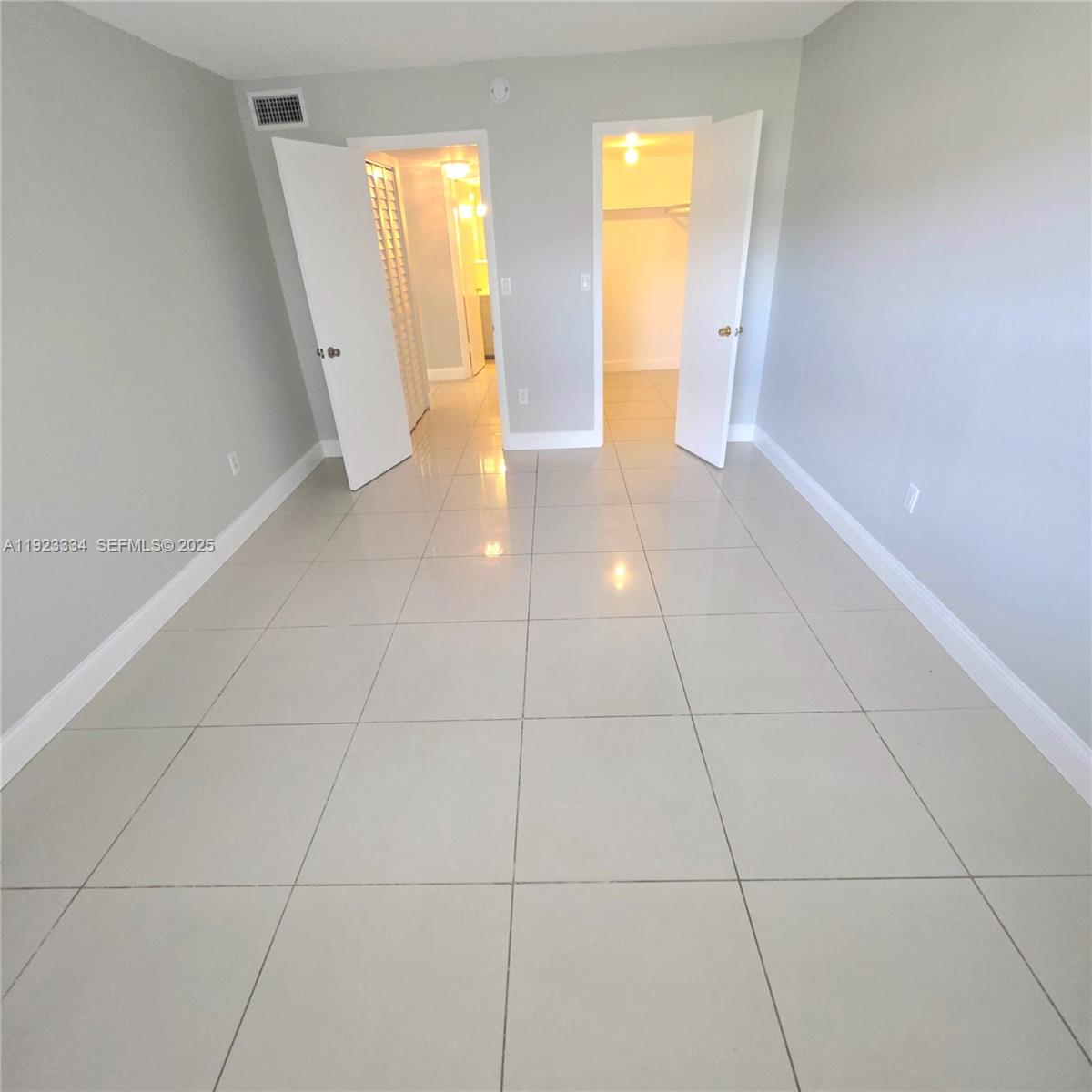 NEW WORLD CONDO APTS II - Residential Lease