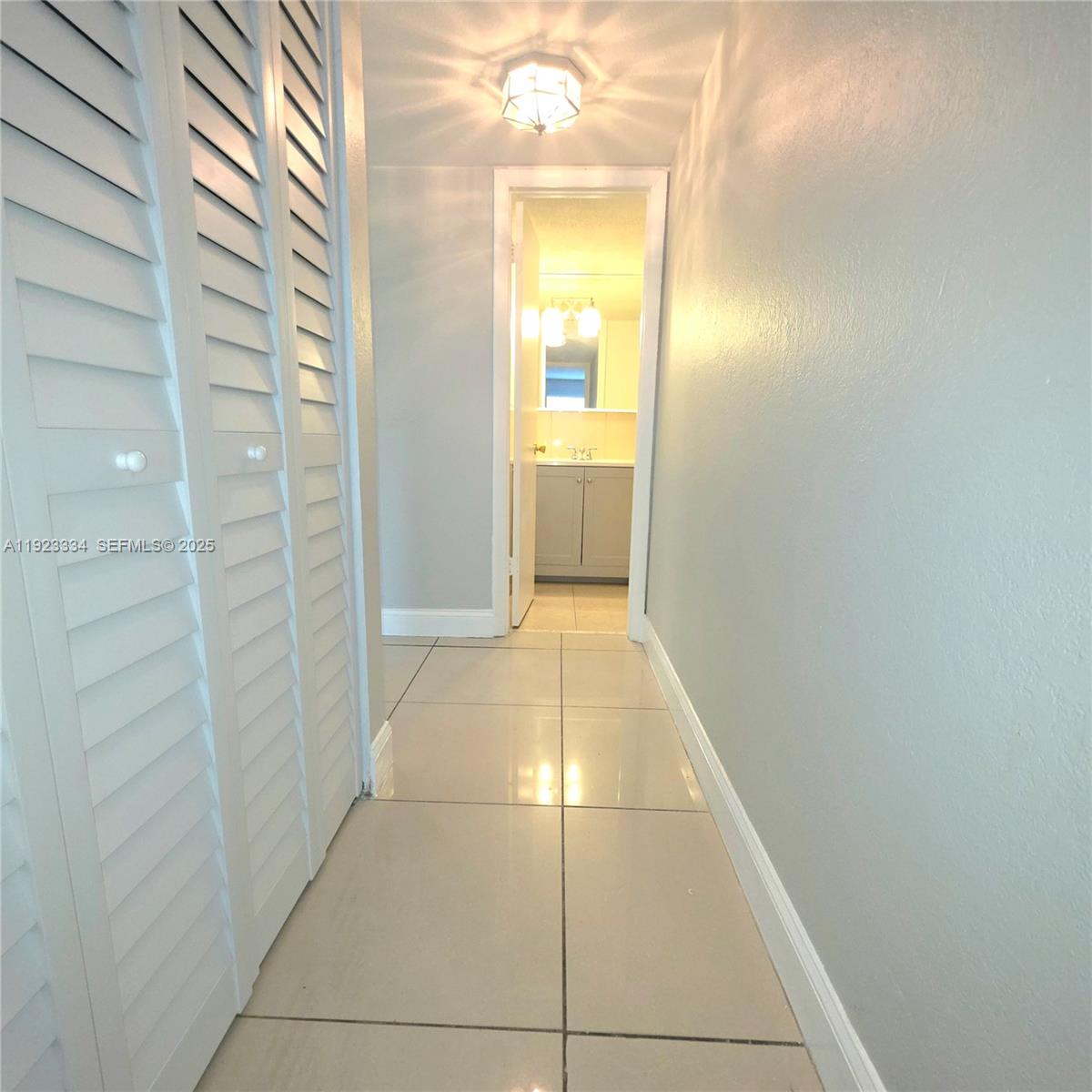 NEW WORLD CONDO APTS II - Residential Lease