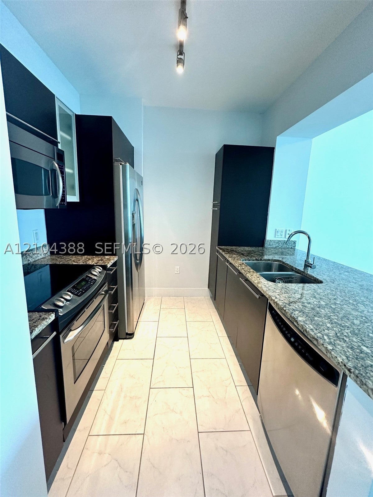951 Brickell Ave 3403
