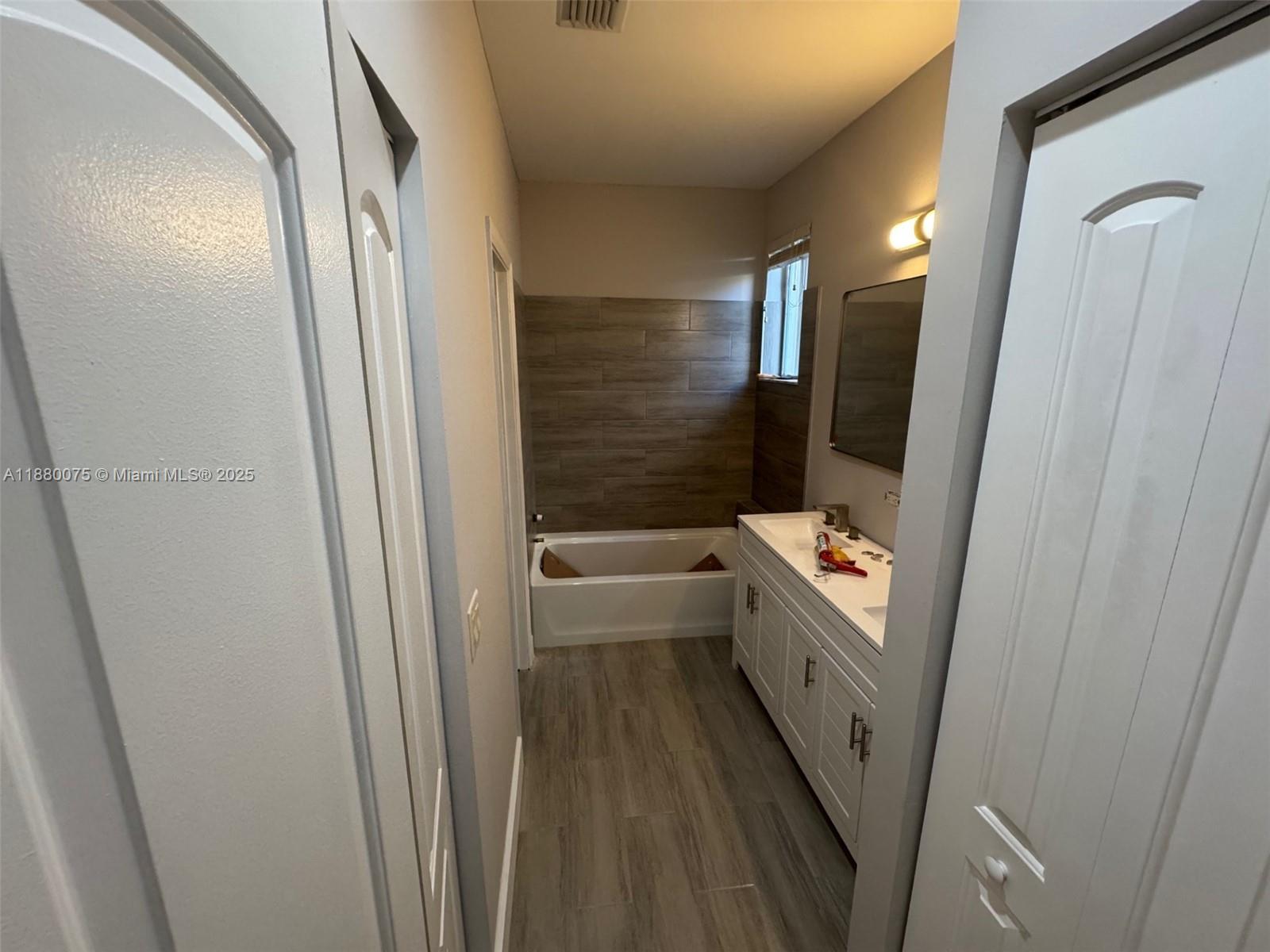 SECTOR 2- PARCELS 21B 22 - Residential Lease