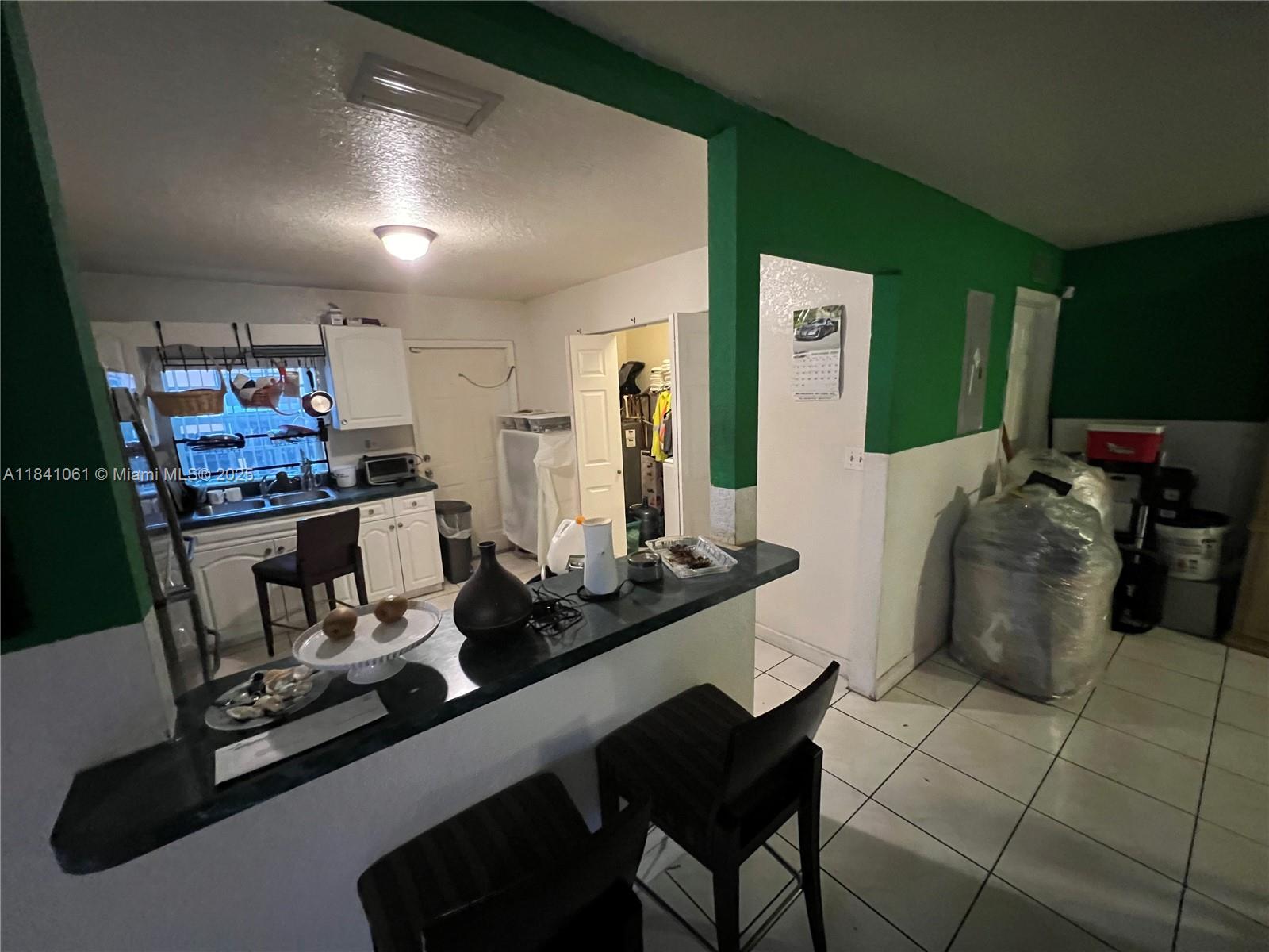 RADIO HEIGHTS - Residential