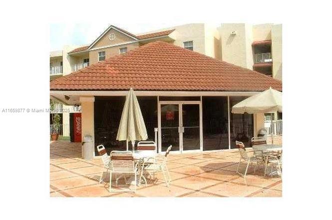 SAGA BAY GARDENS CONDO - Residential