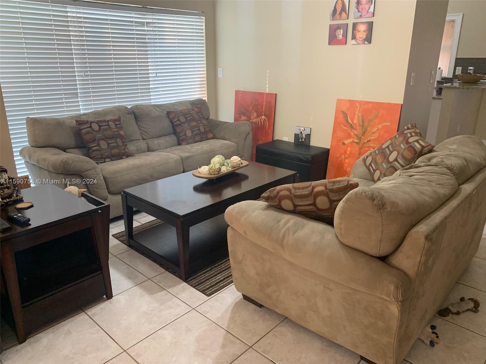 SUNSET MANSIONS - Residential Lease