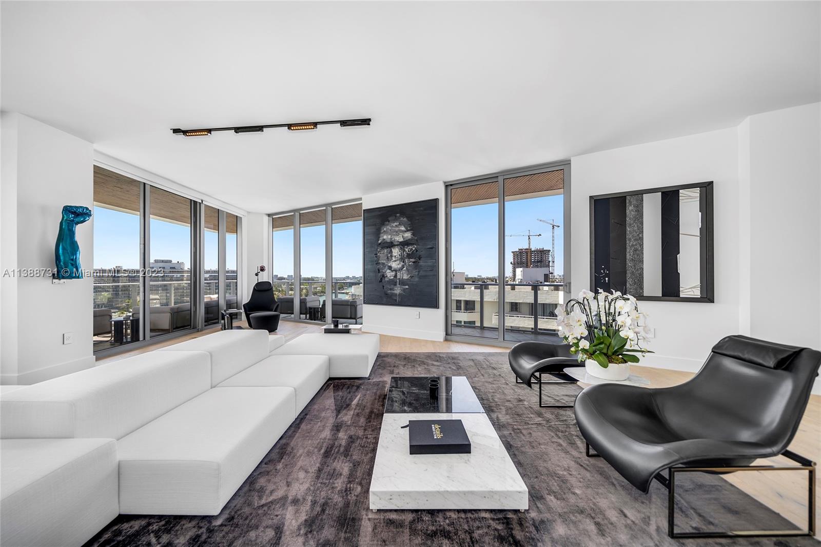 MONACO YACHT CLUB - Residential