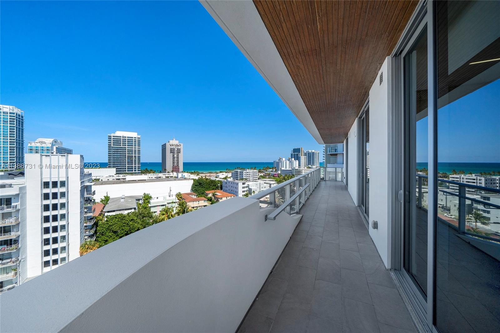 MONACO YACHT CLUB - Residential
