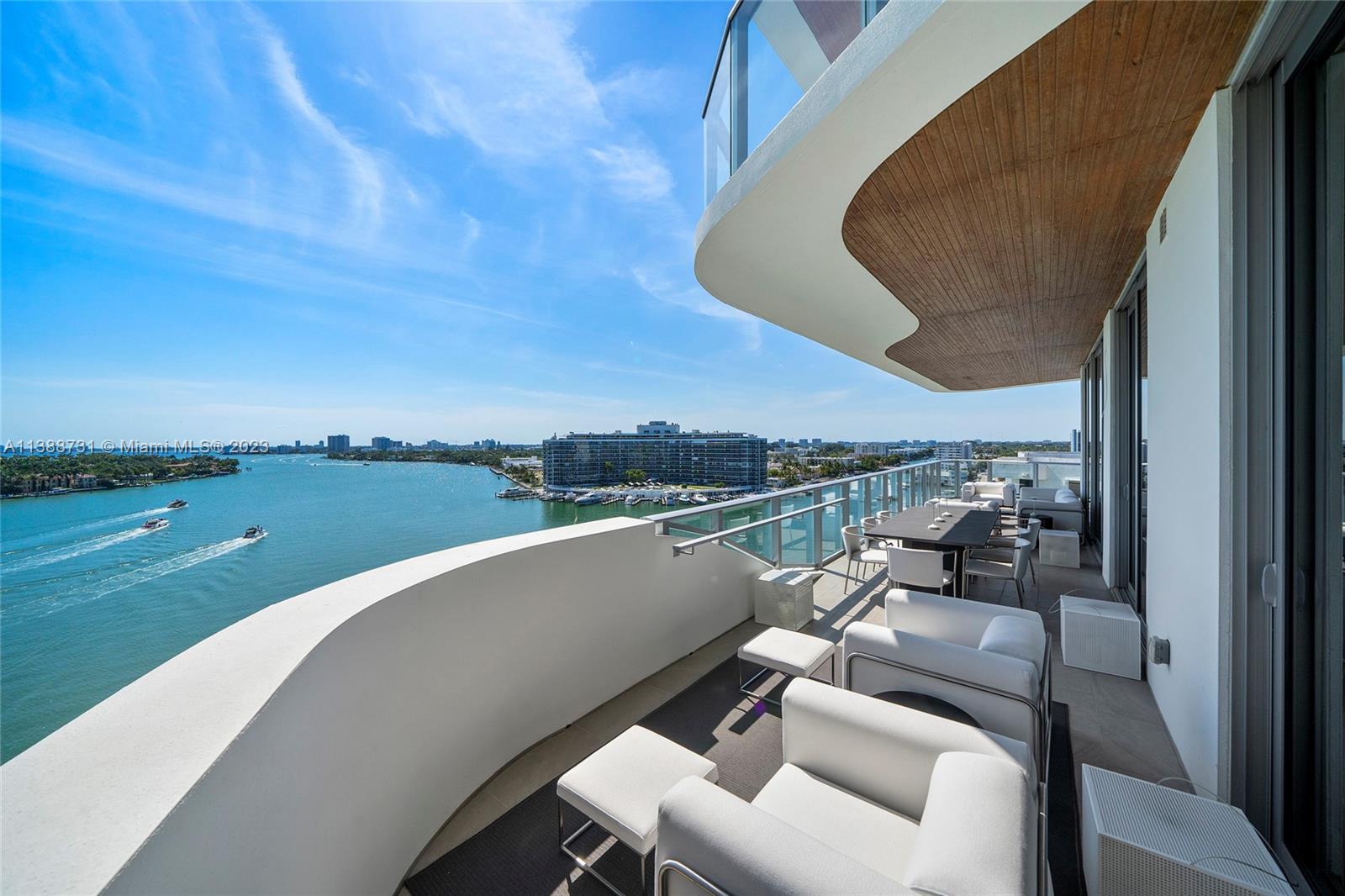 MONACO YACHT CLUB - Residential