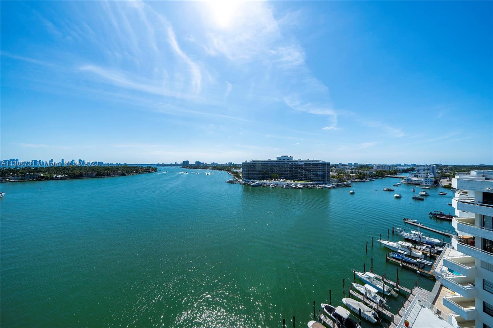 MONACO YACHT CLUB - Residential