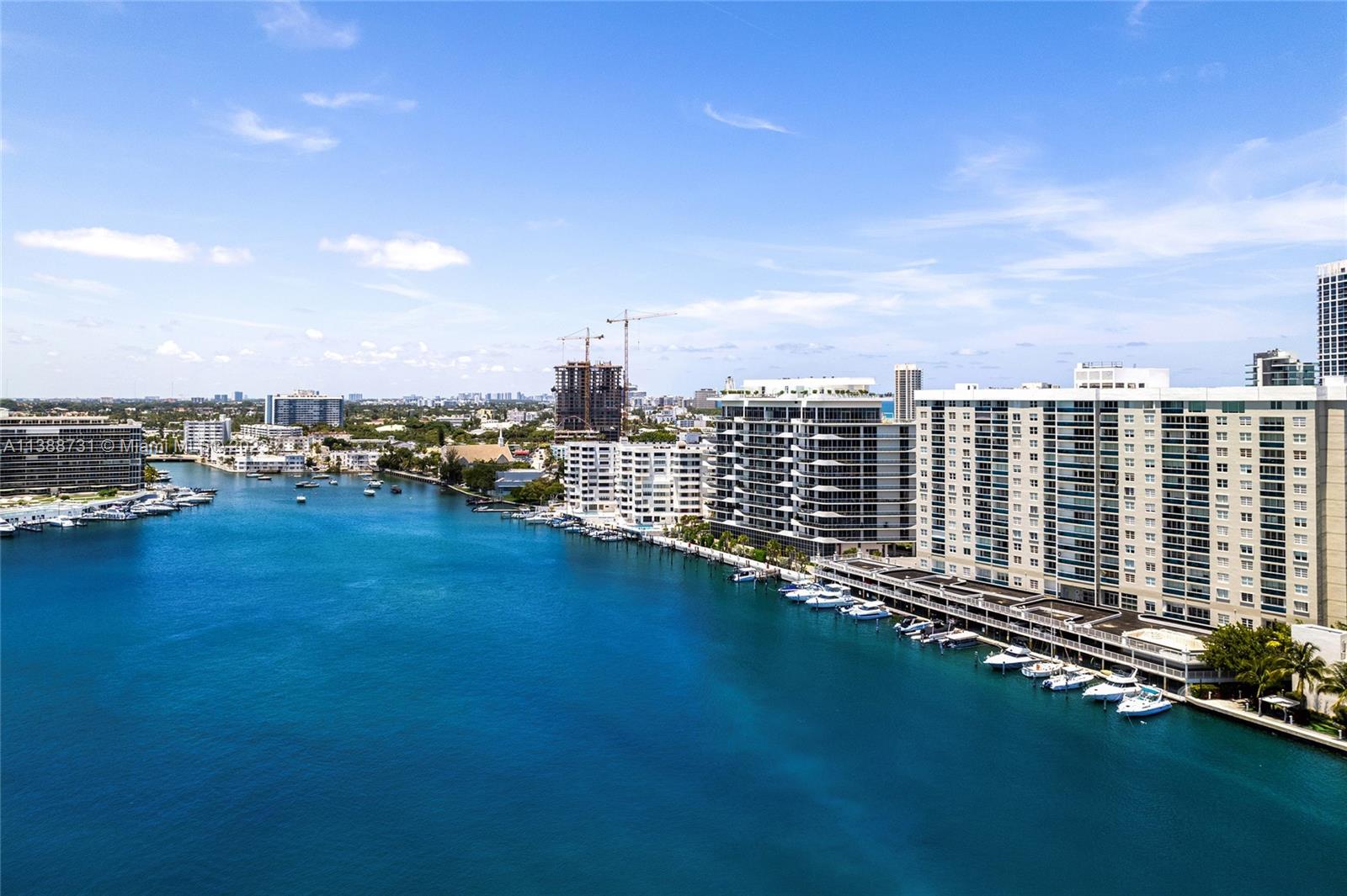 MONACO YACHT CLUB - Residential