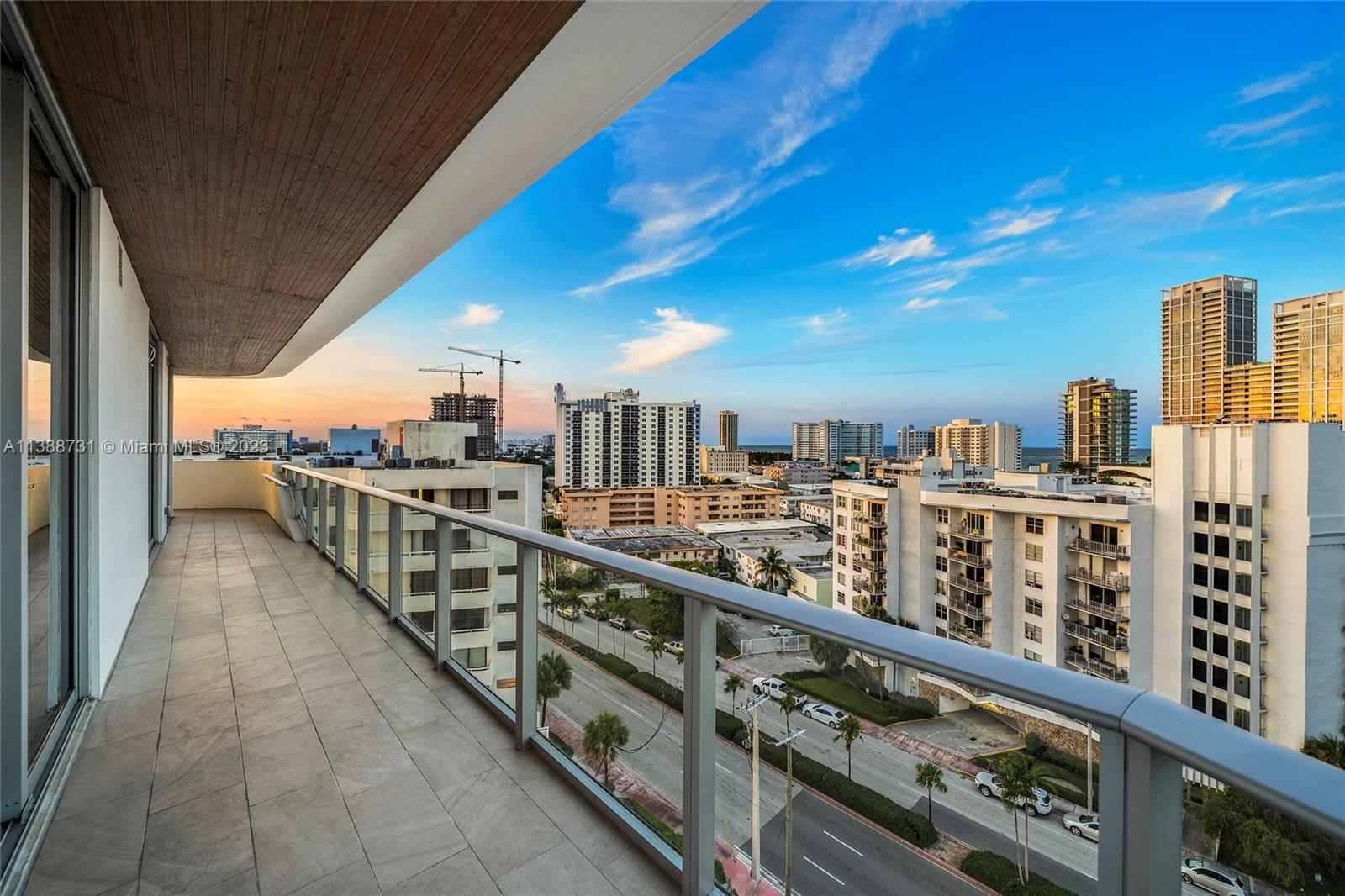 MONACO YACHT CLUB - Residential