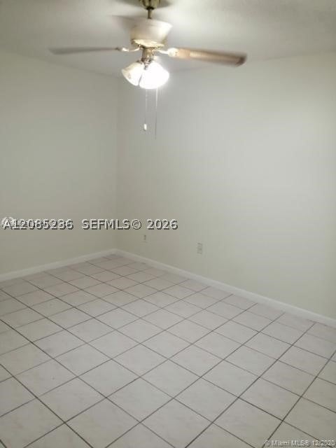 4725 NW 7th St 203-3