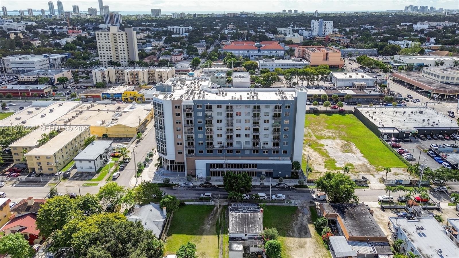 1110 NW 1 ST Commercial Unit