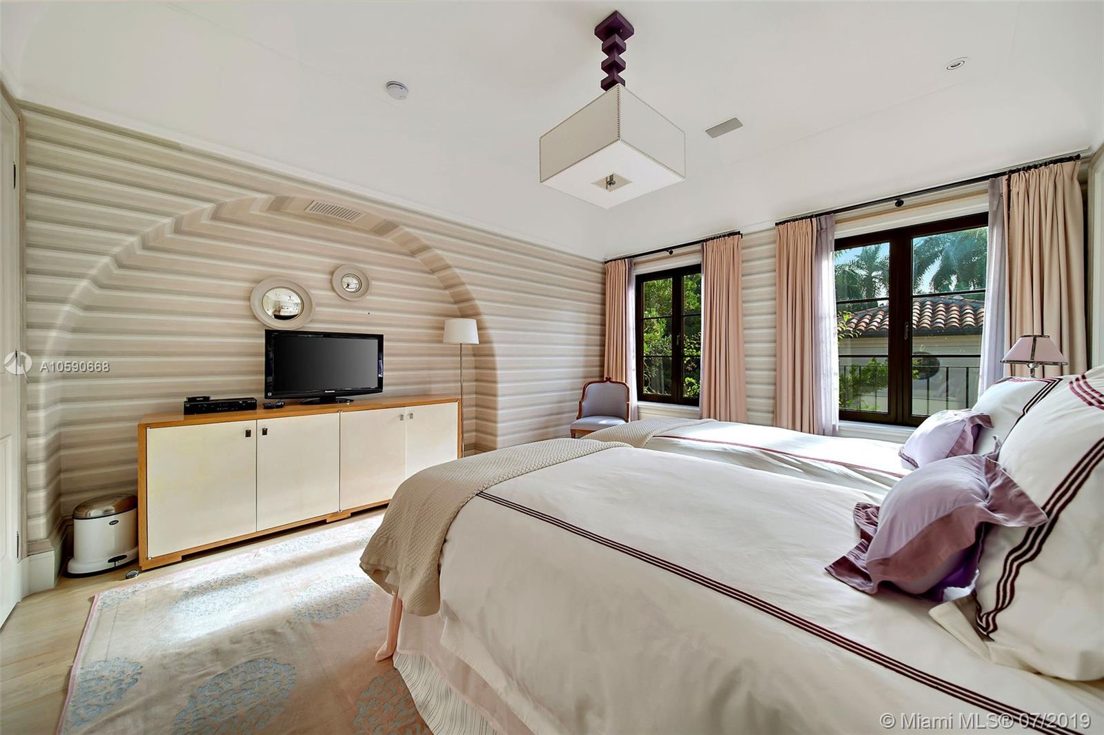 FLAMINGO TERRACE SUB - Residential