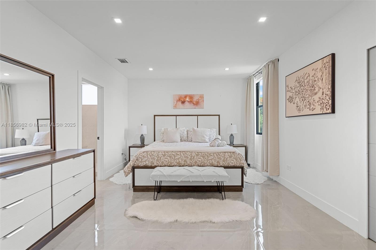 W D SANFORDS - Residential