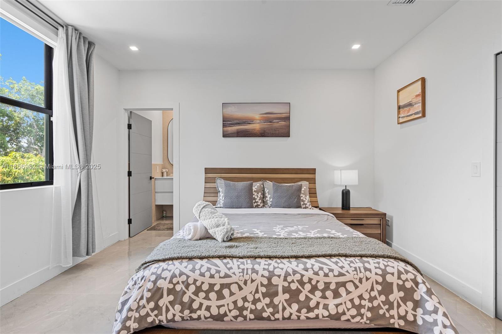 W D SANFORDS - Residential