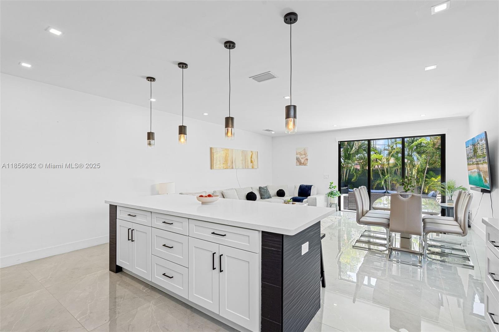 W D SANFORDS - Residential