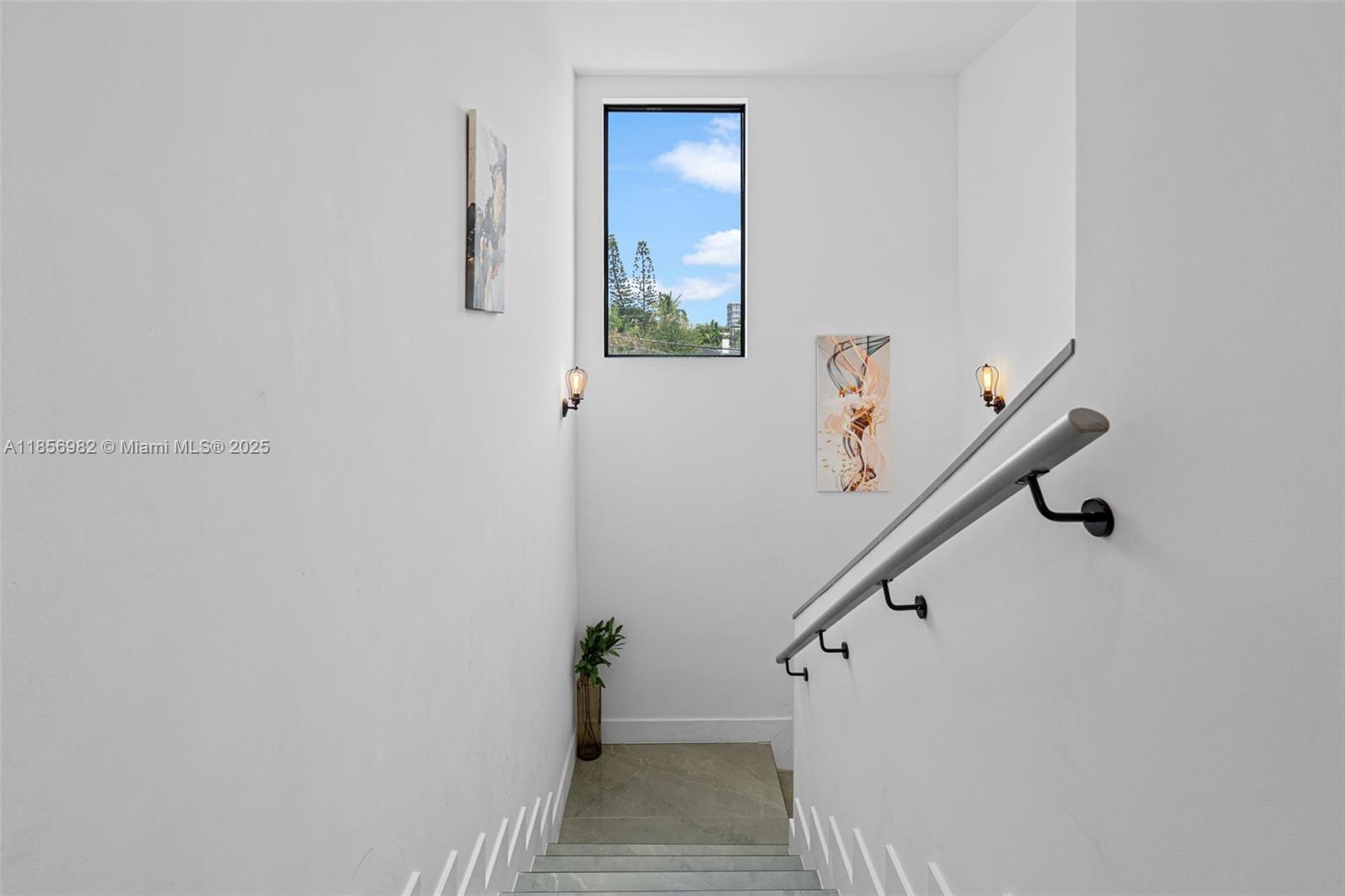 W D SANFORDS - Residential