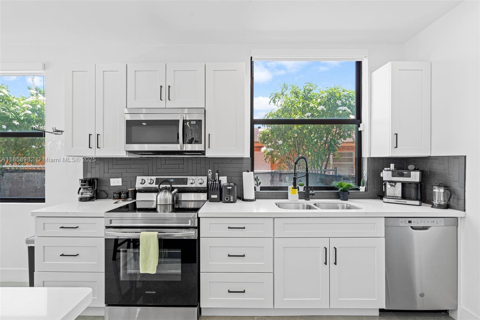 W D SANFORDS - Residential