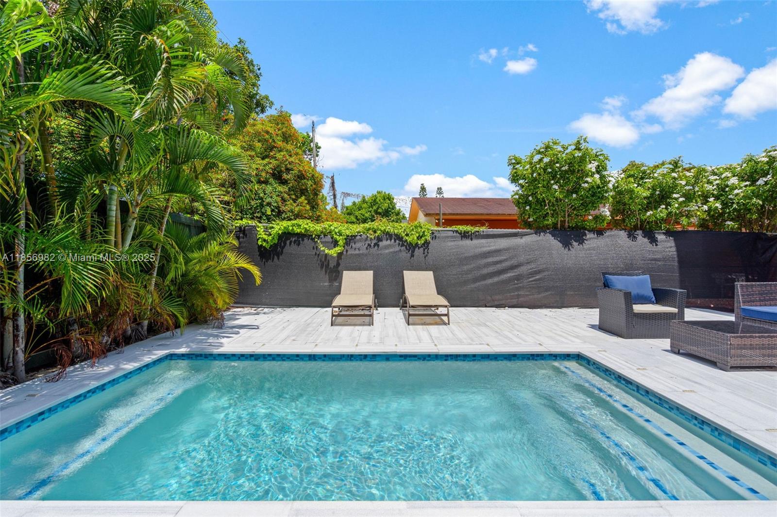 W D SANFORDS - Residential