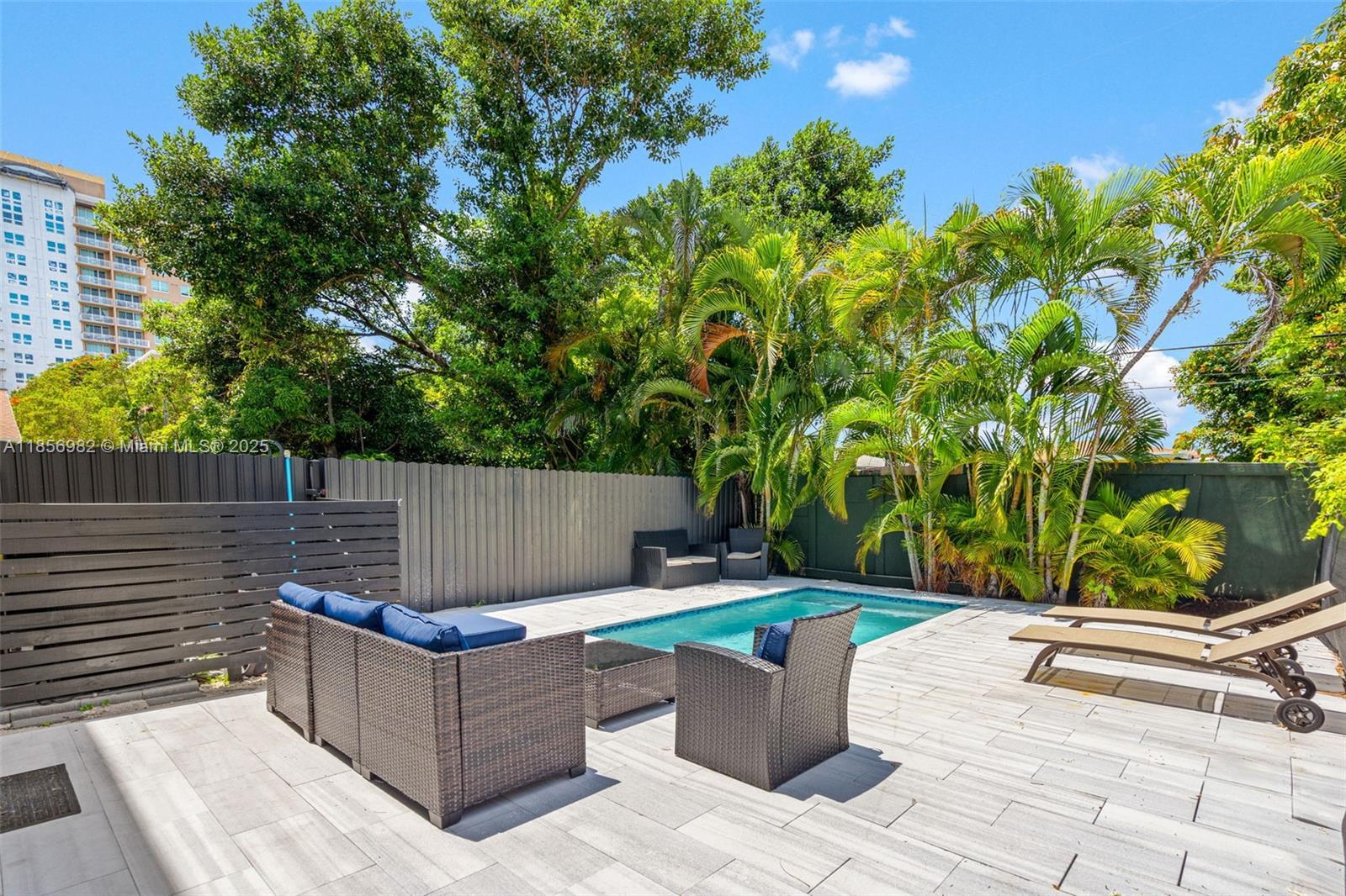 W D SANFORDS - Residential