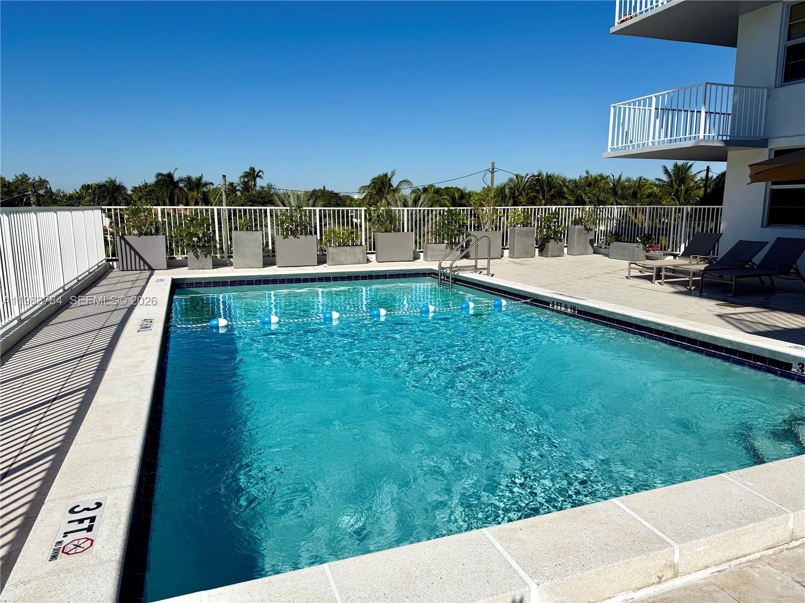 CLEARVIEW TOWERS CONDO - Residential