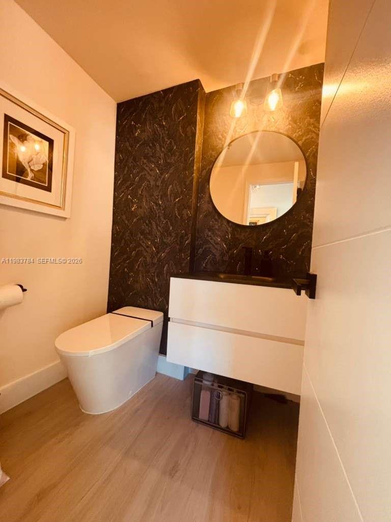 CLEARVIEW TOWERS CONDO - Residential