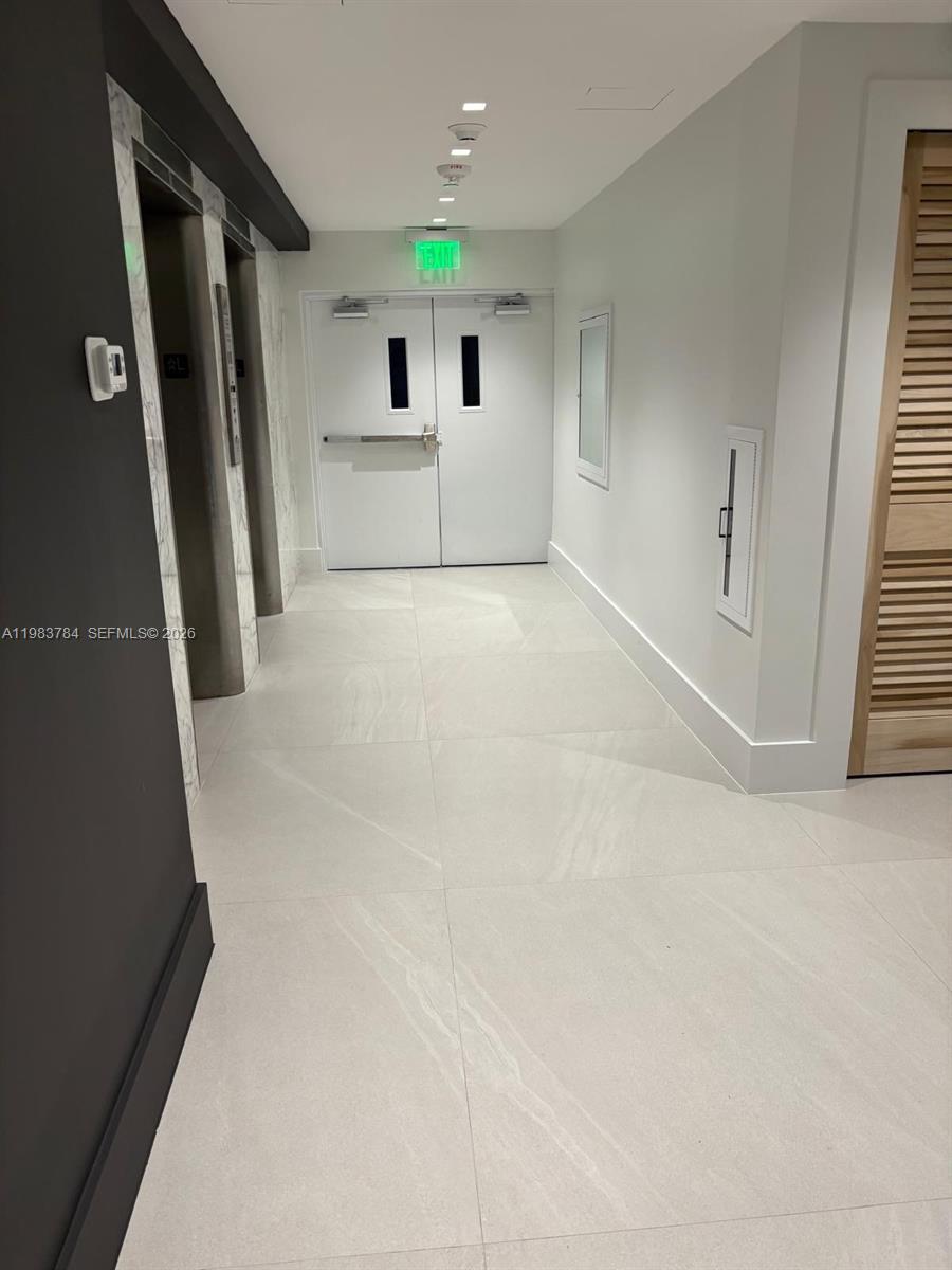 CLEARVIEW TOWERS CONDO - Residential