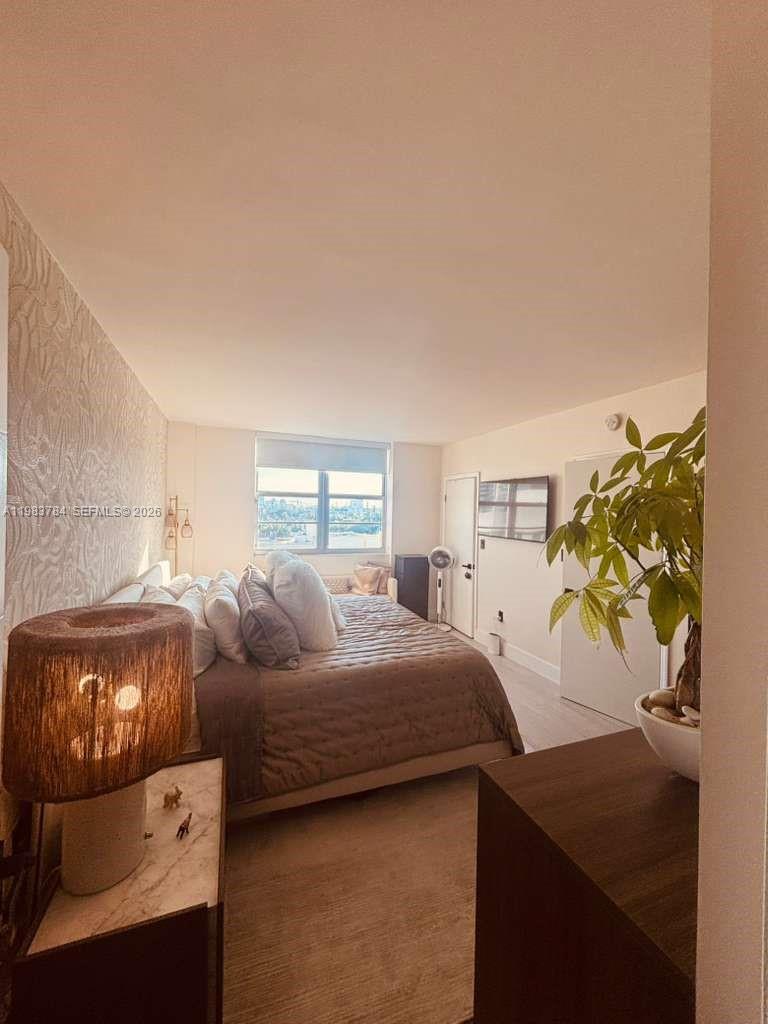 CLEARVIEW TOWERS CONDO - Residential