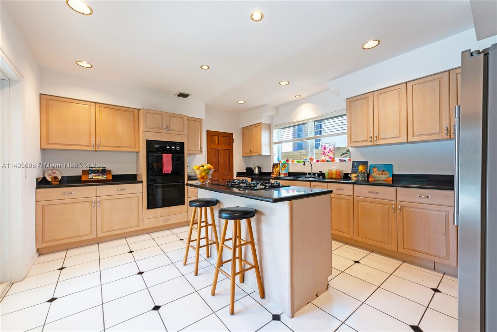 MID GOLF SUB - Residential