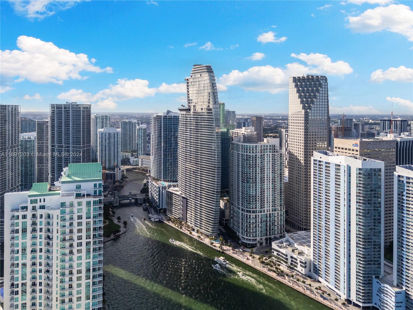 300 Biscayne Blvd Way 4802 Duplex