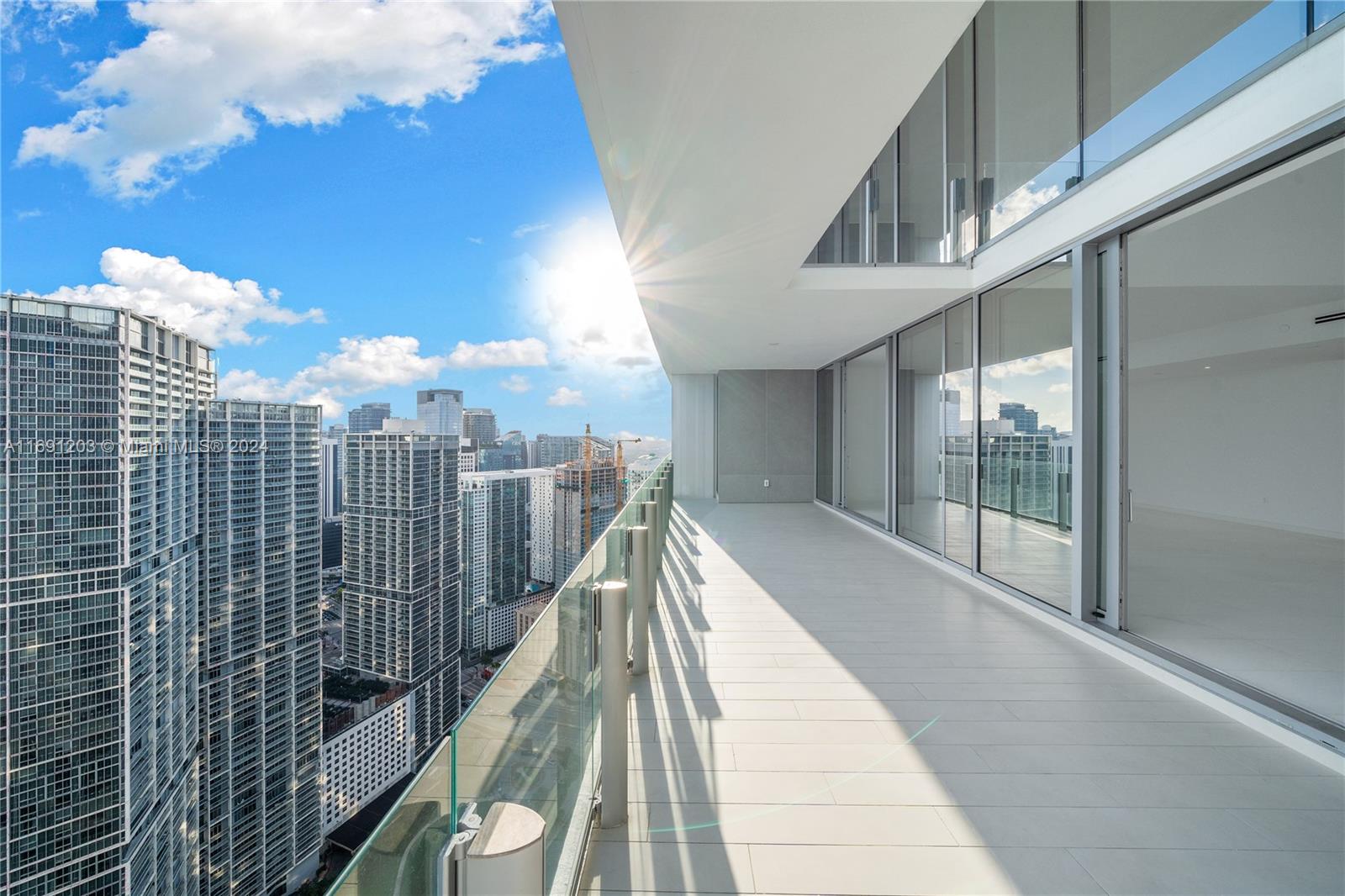 300 Biscayne Blvd Way 4802 Duplex