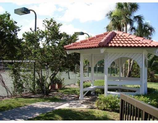 GRAND OASIS CONDO - Residential