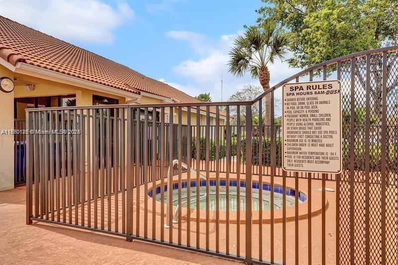 GRAND OASIS CONDO - Residential