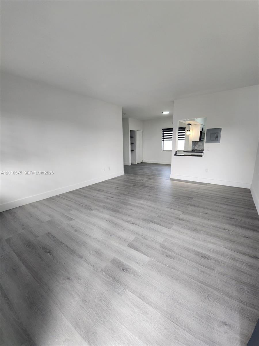 2101 Normandy Dr 312A