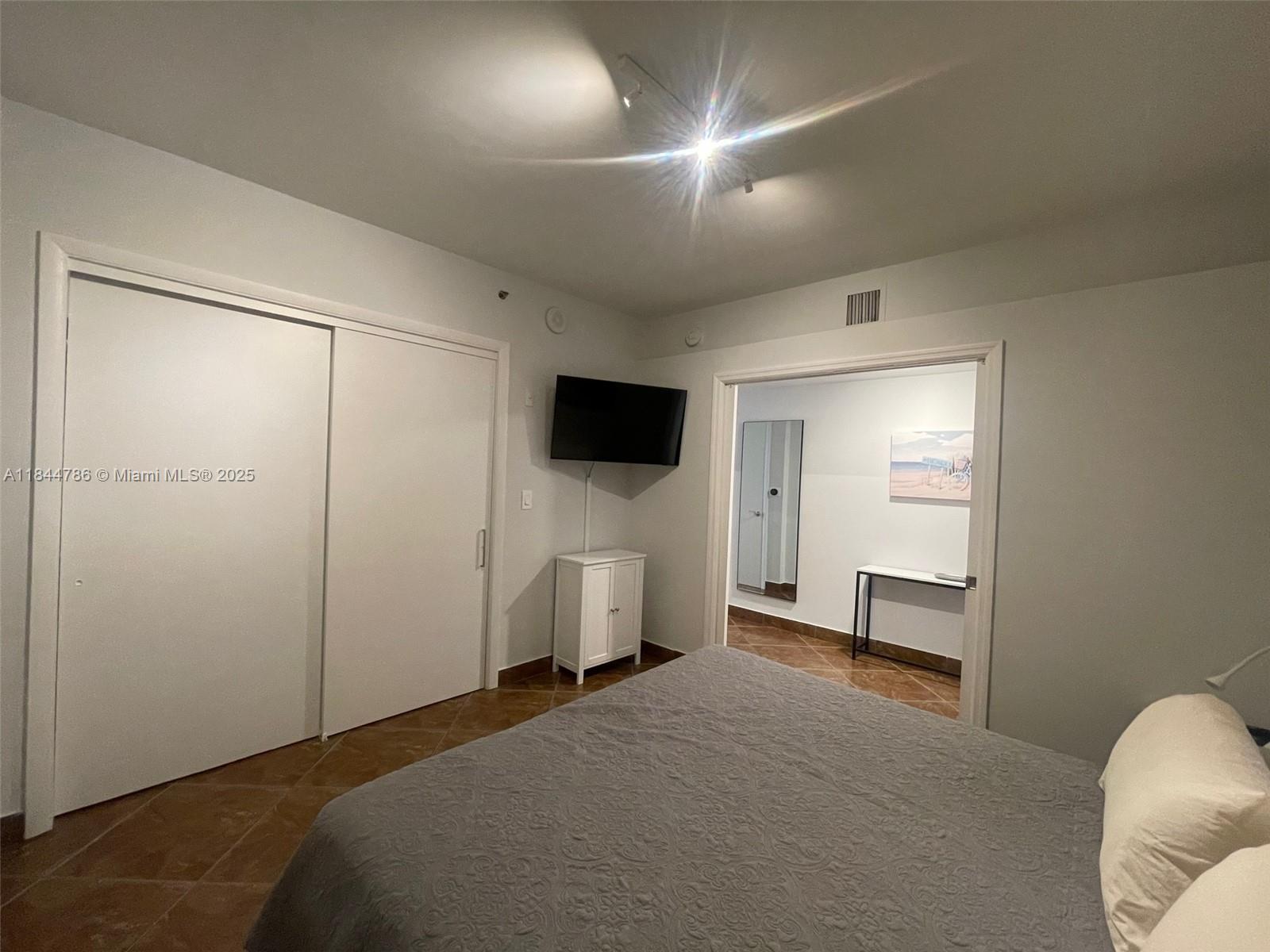 BEACH CLUB TWO CONDO - Residential Lease