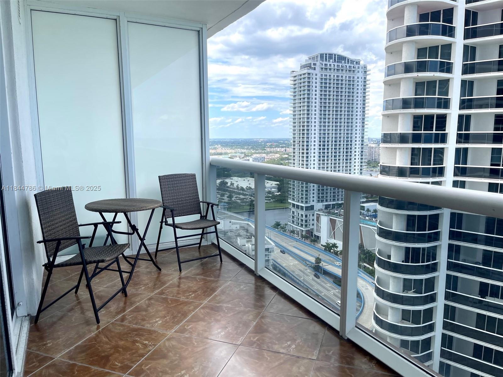 1830 S Ocean Dr 3009