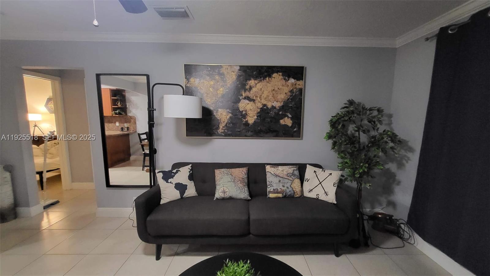 NORTH PALM BCH 3 - Residential Lease