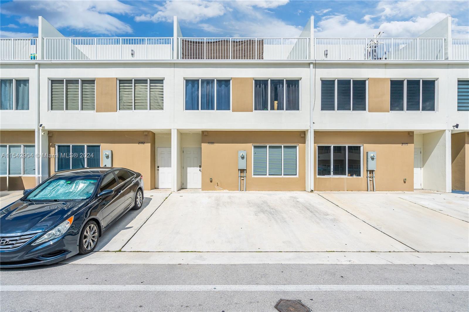 PARADISE GARDENS - Residential