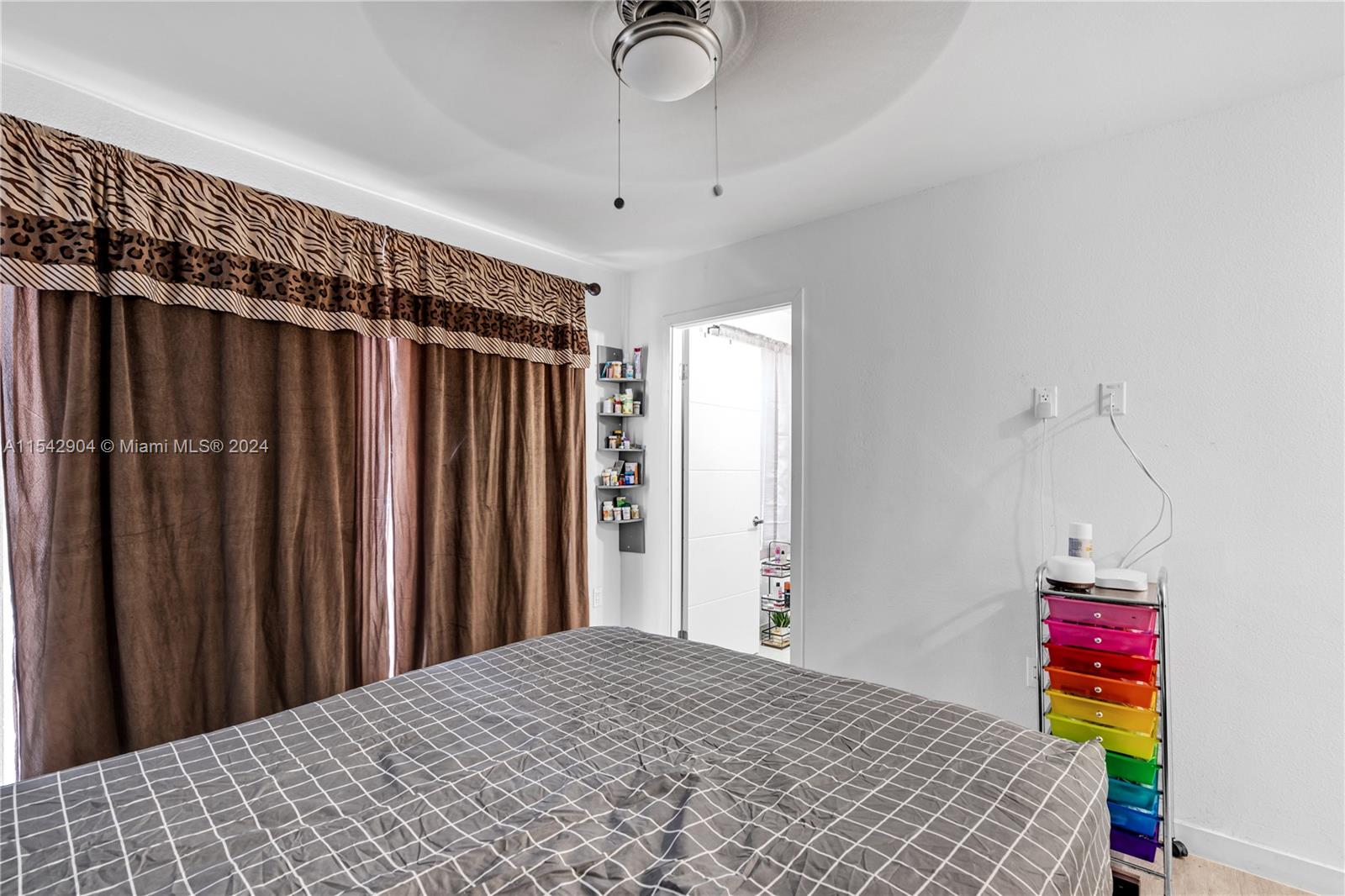 PARADISE GARDENS - Residential