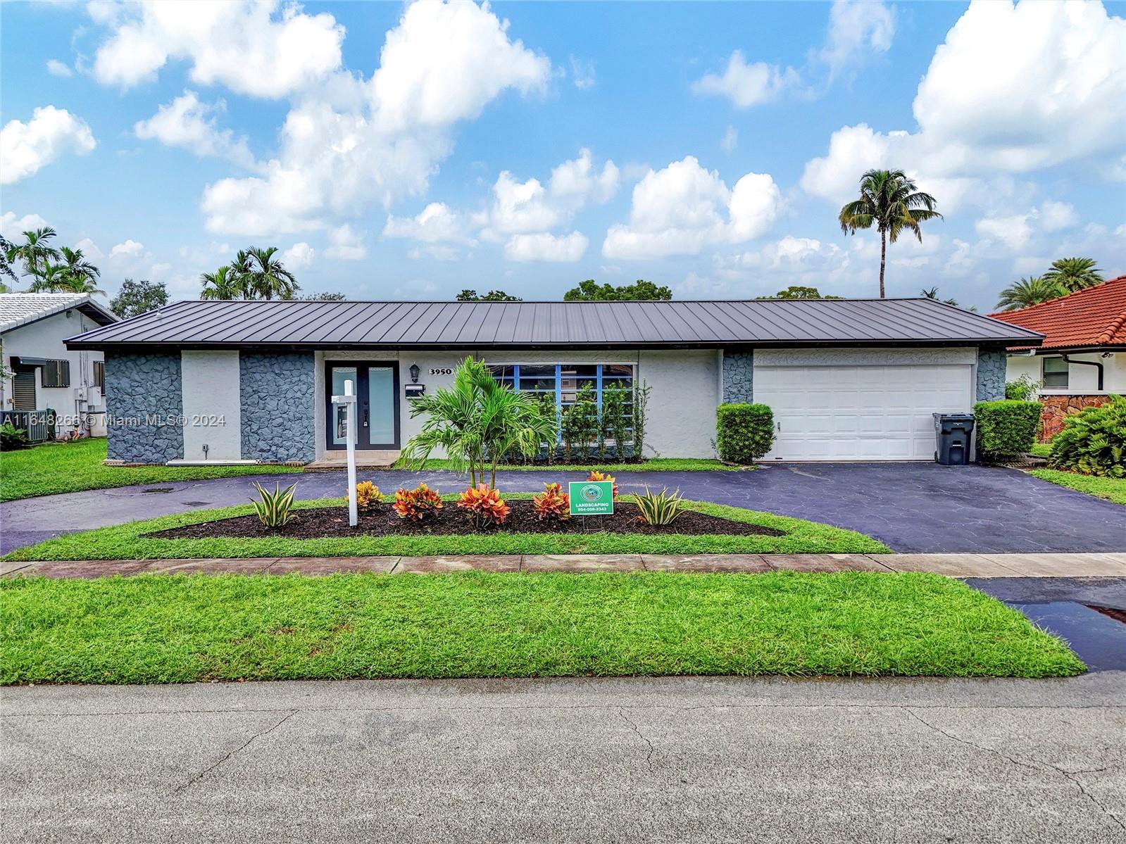 View Hollywood, FL 33021 house