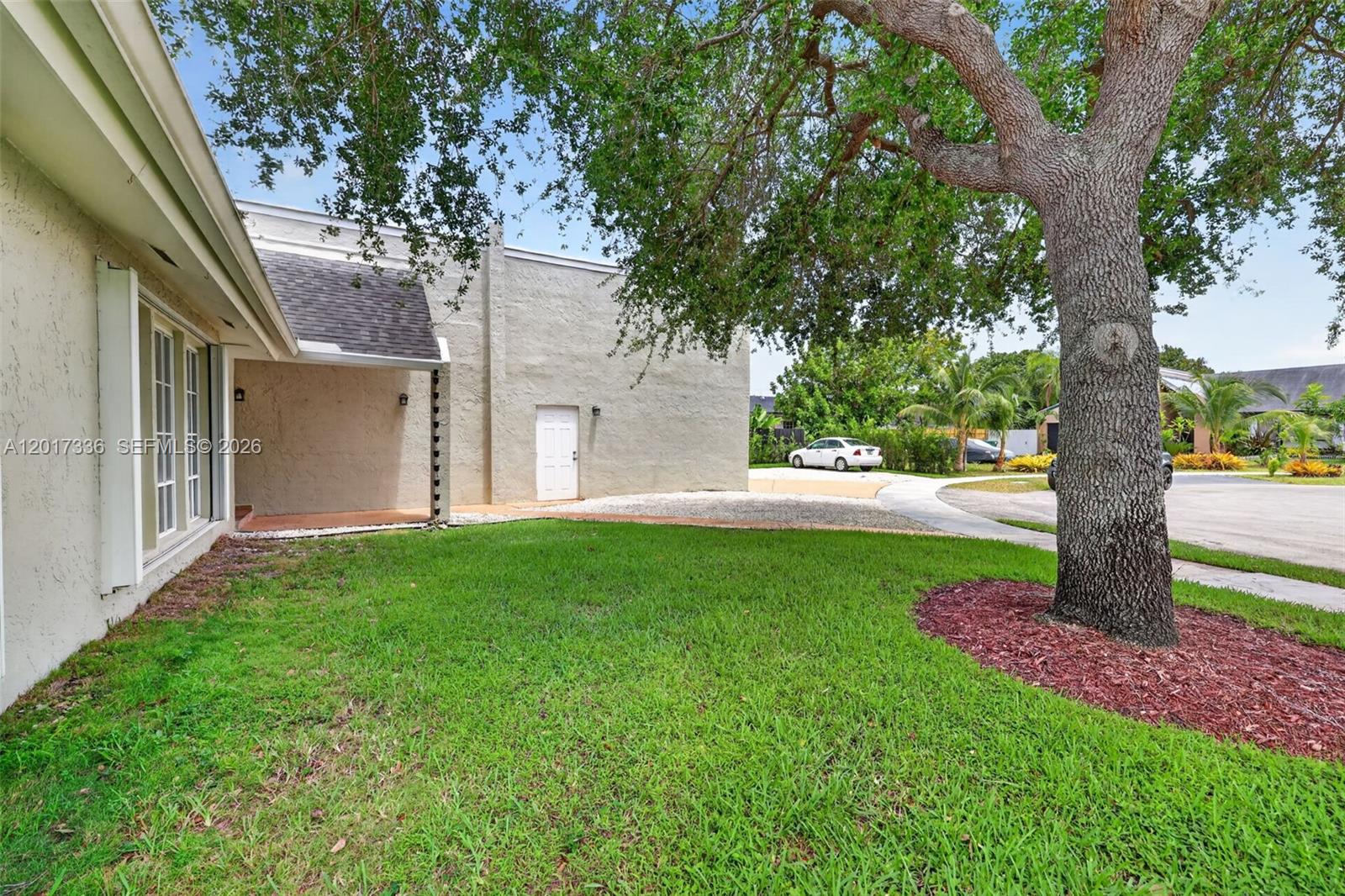 HARRIEL ESTATES - Residential