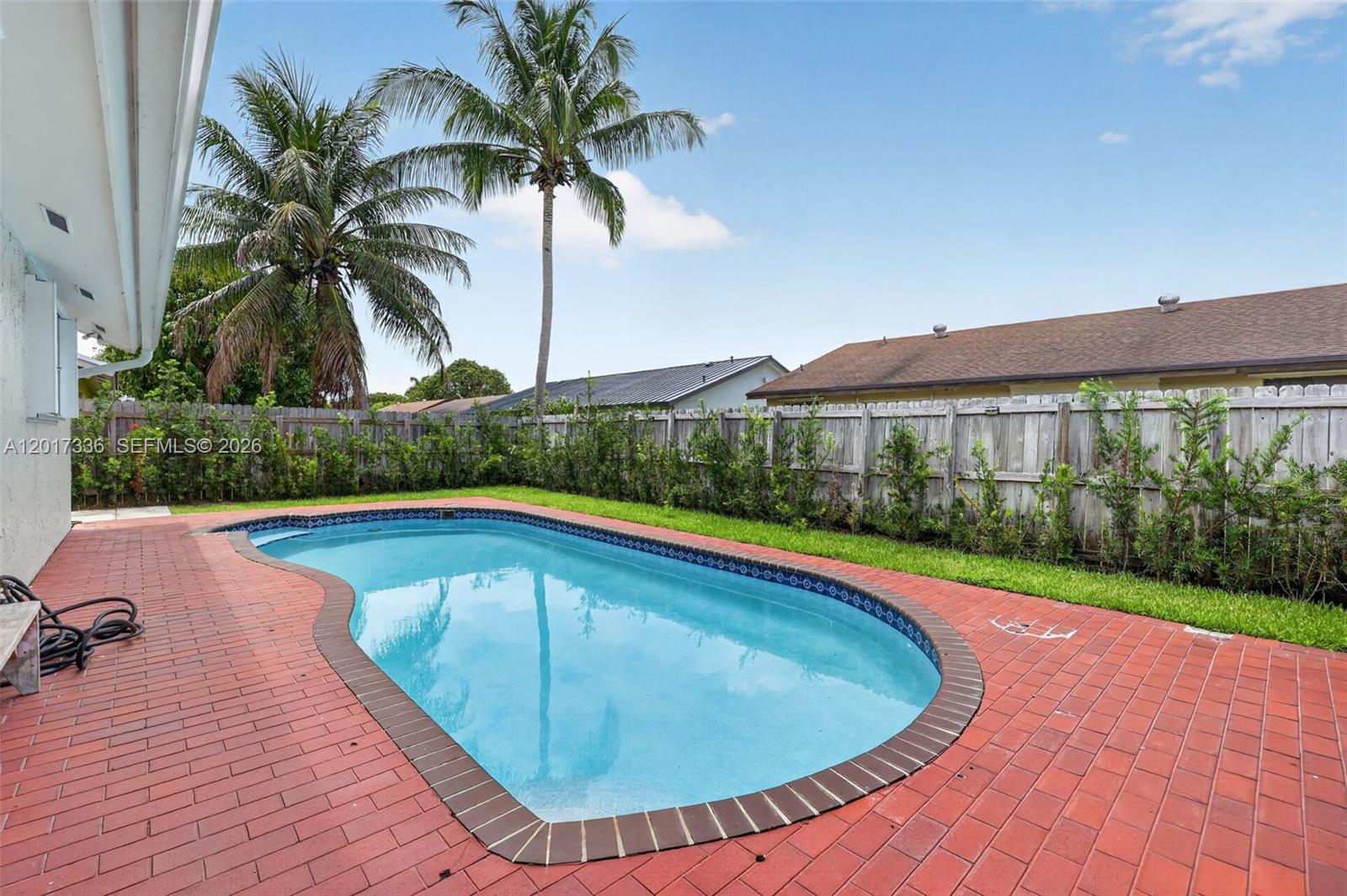 HARRIEL ESTATES - Residential