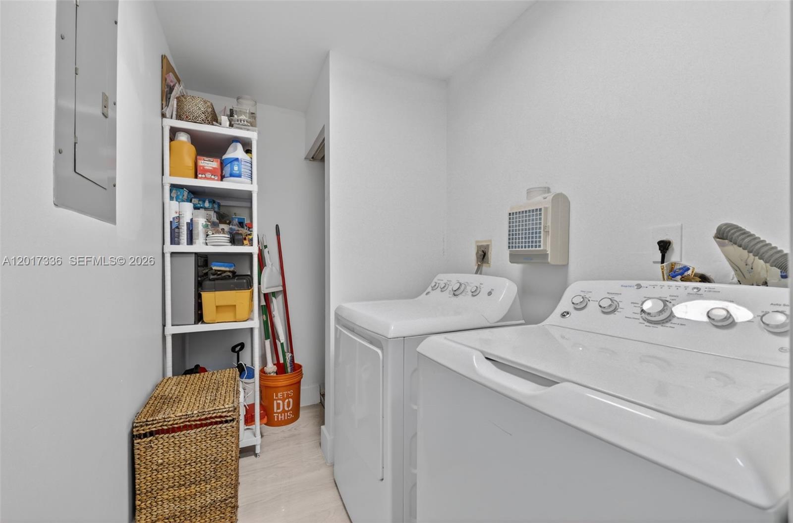 HARRIEL ESTATES - Residential