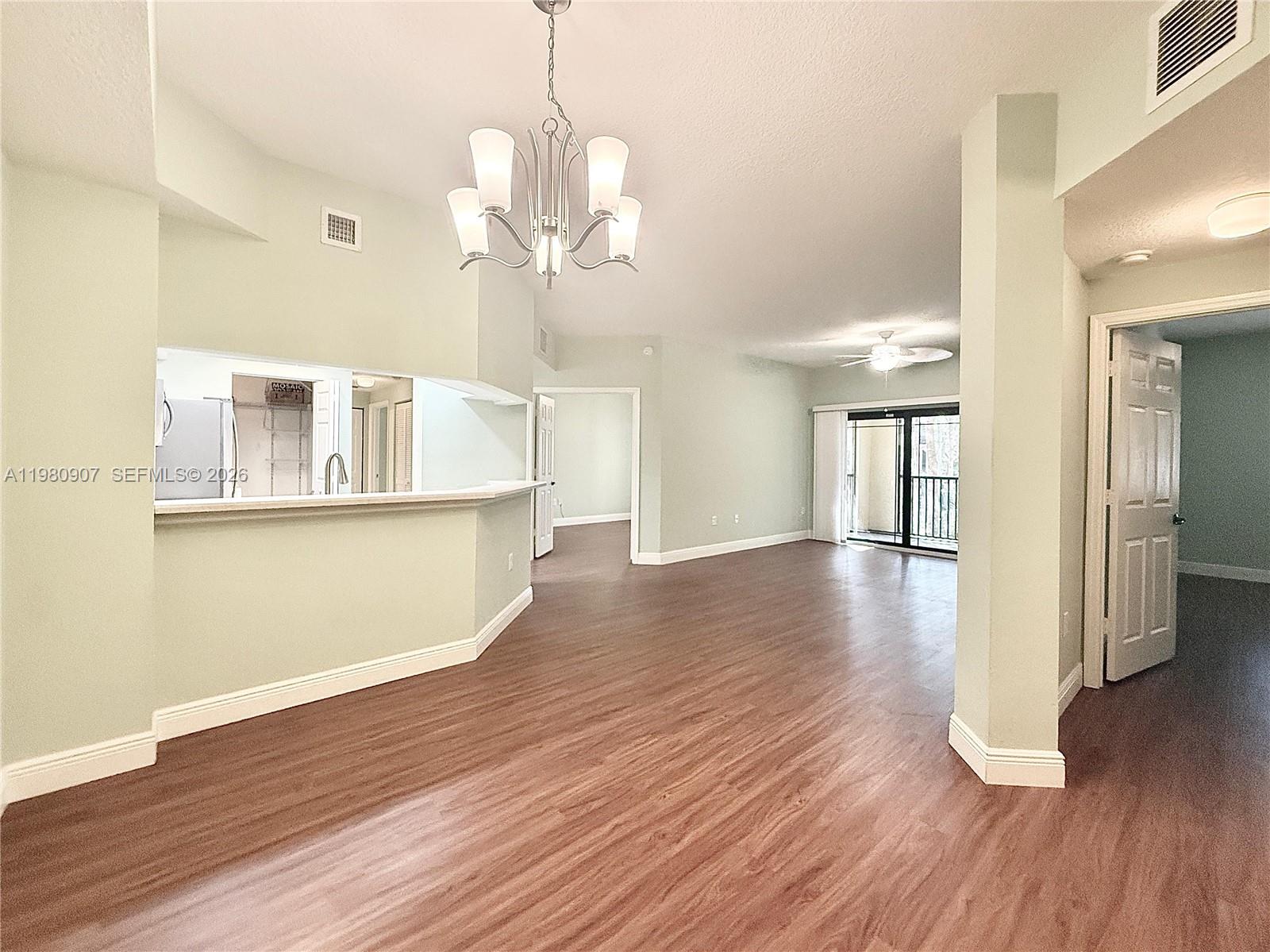 3020 Alcazar Pl 208