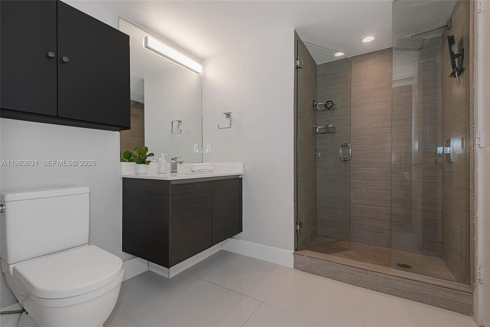 PARQUE TOWERS CONDO - Residential