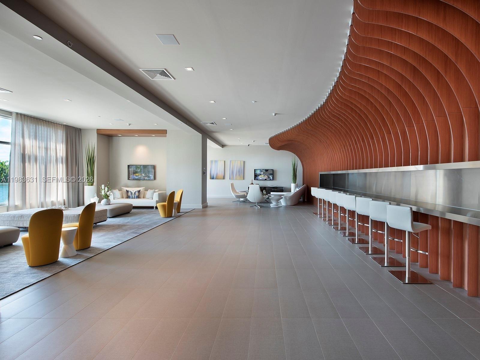 PARQUE TOWERS CONDO - Residential