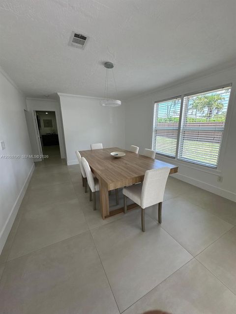 Tiny photo for 1524 NE 14th Ter, Fort Lauderdale, FL 33304 (MLS # A12008790)
