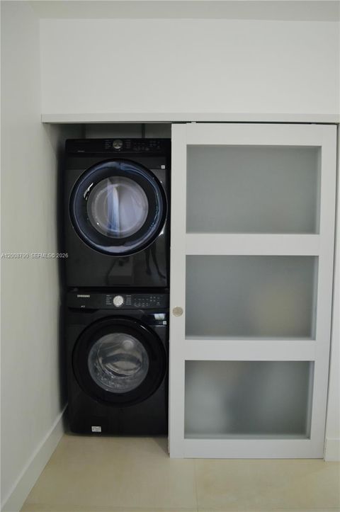 Tiny photo for 1524 NE 14th Ter, Fort Lauderdale, FL 33304 (MLS # A12008790)