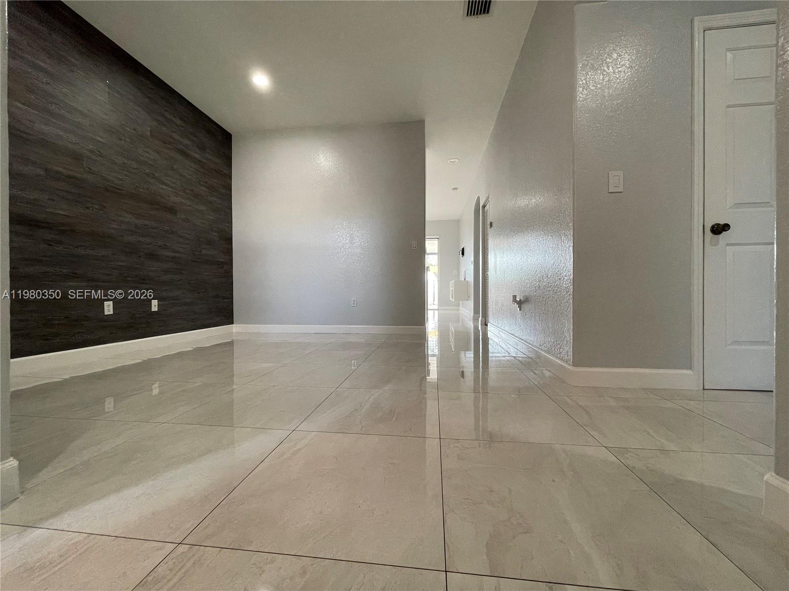 SPICEWOOD SUB - Residential Lease