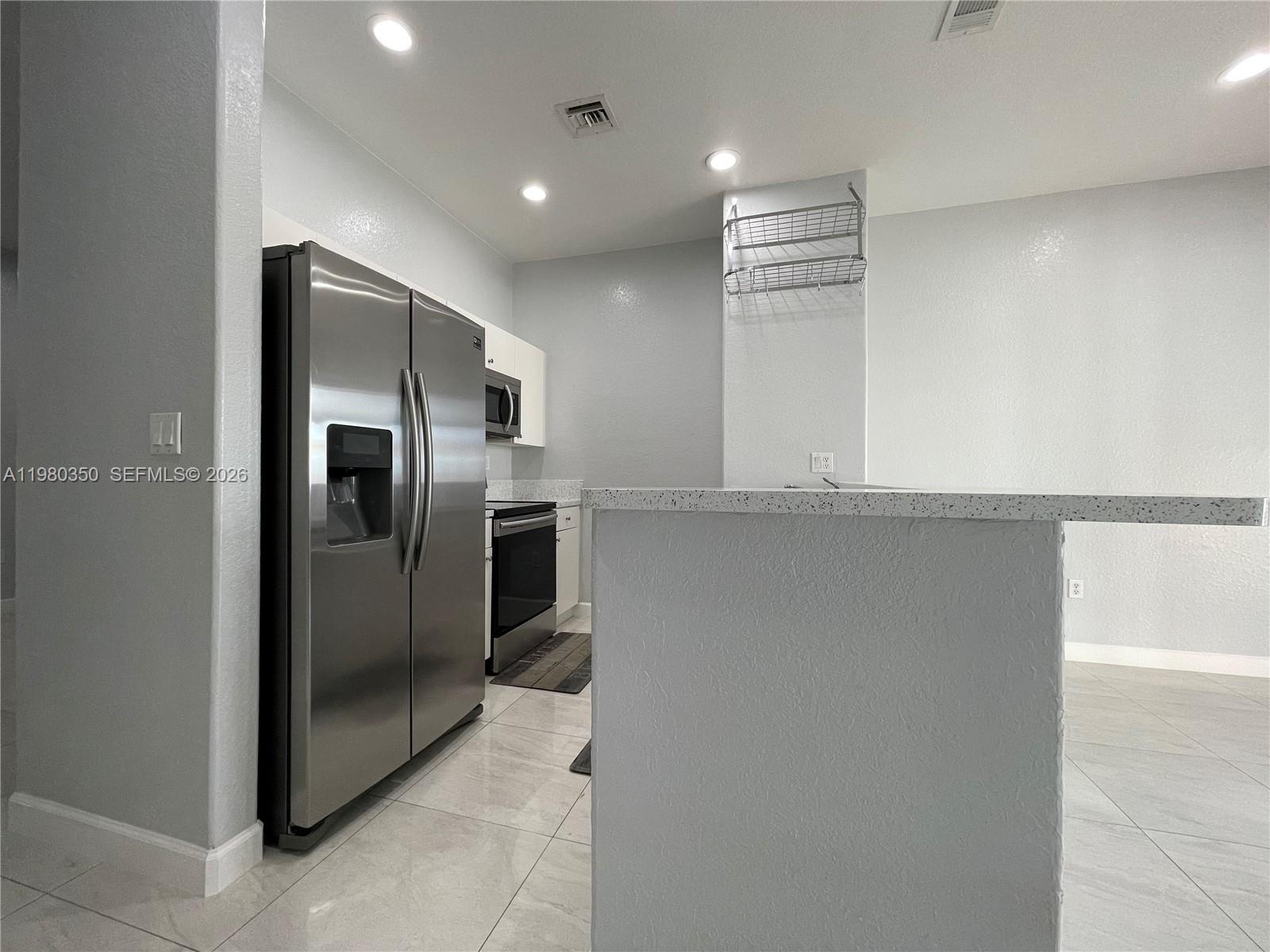 SPICEWOOD SUB - Residential Lease