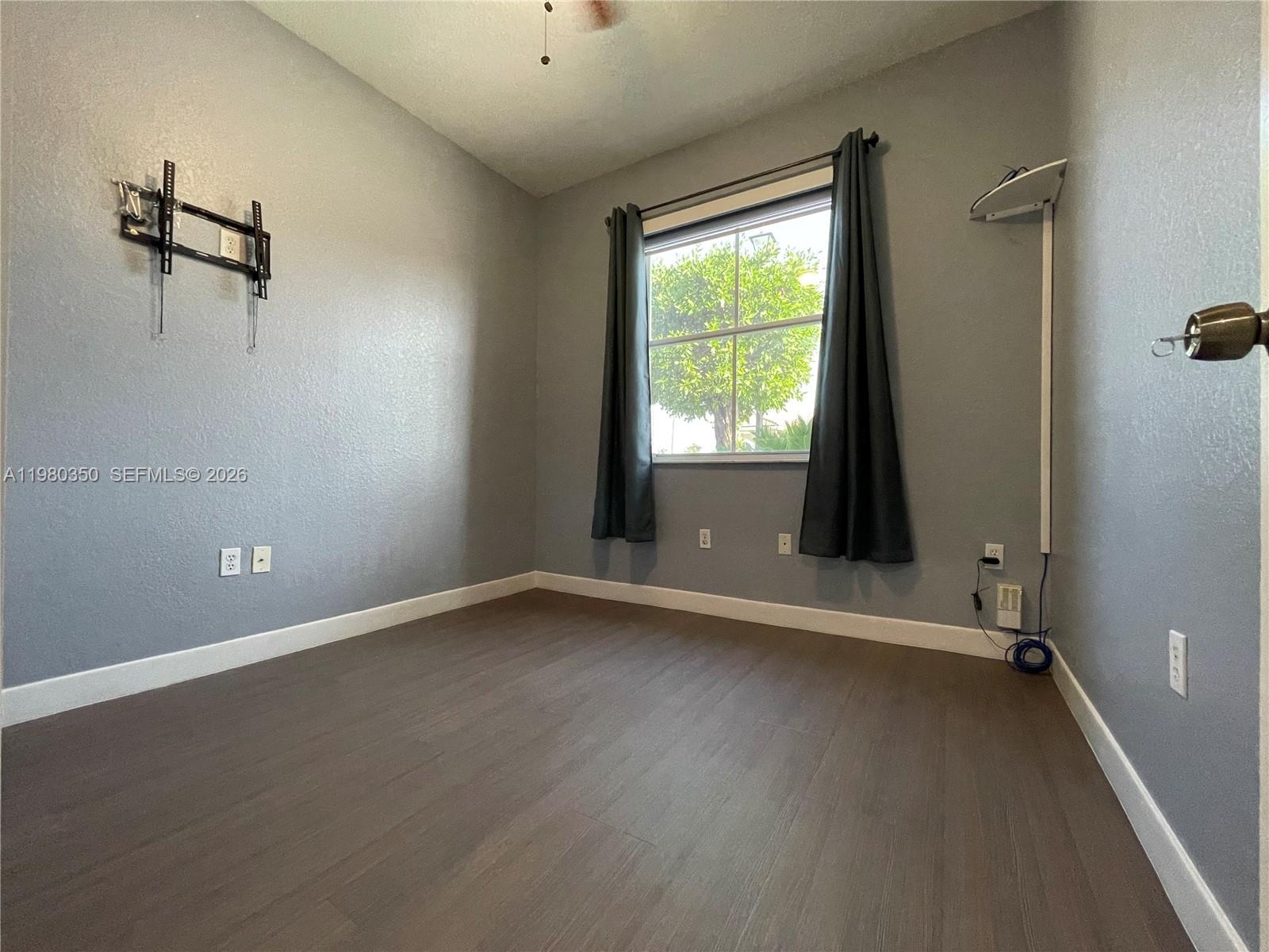 SPICEWOOD SUB - Residential Lease